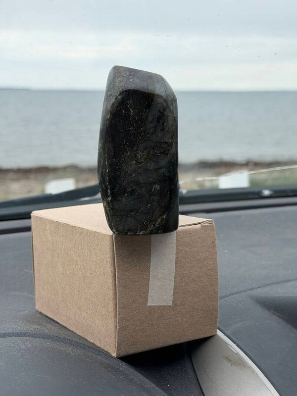 Labradorite Freeform Unique - 3 7/8" × 1