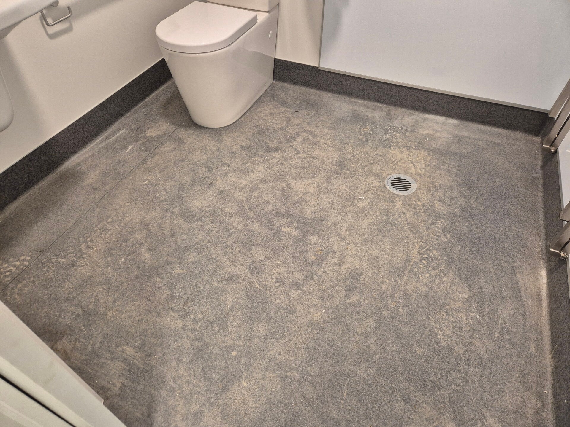 Non-slip flooring - Building dust gets trapped in all the fine grip 