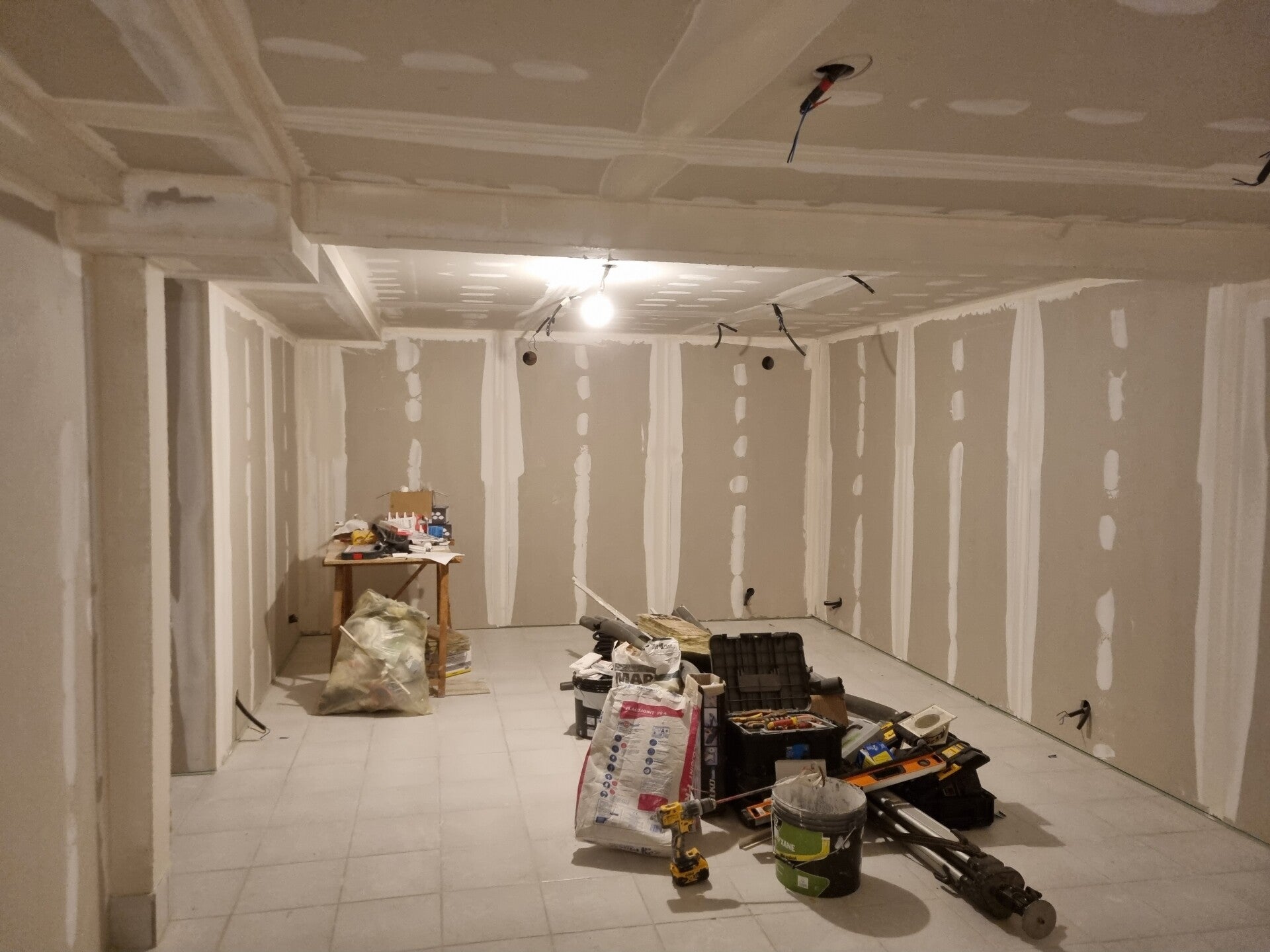 20230425_132921-standard.jpg
