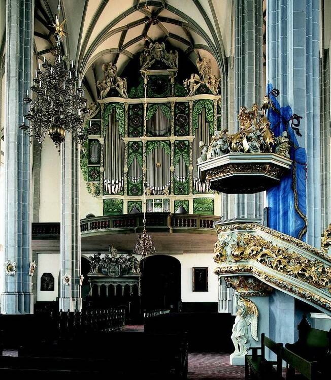 orgue-eglise-st-peter-et-paul-g-rlitz-standard.jpg