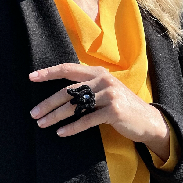 Ring Black Tulip