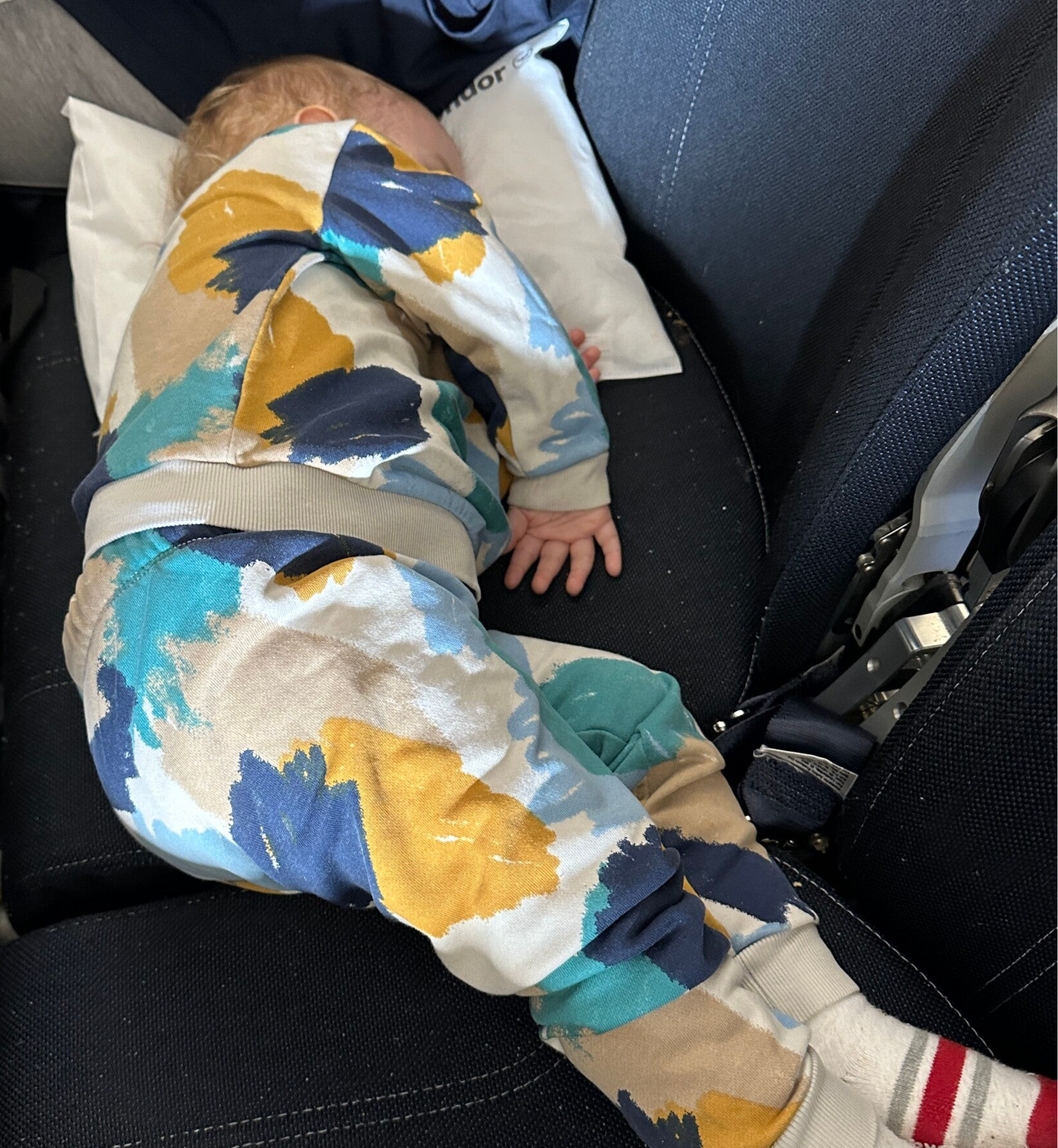 Mittelplatz frei im Flugzeug