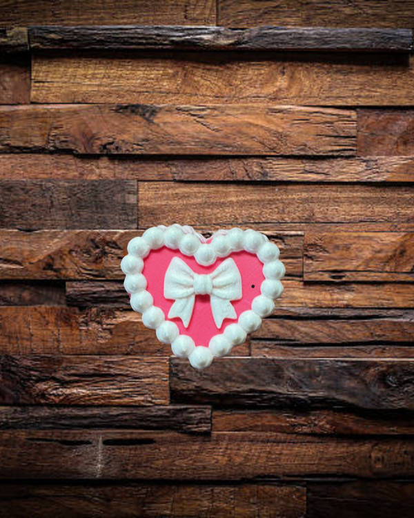 Heart Bow Straw Charm