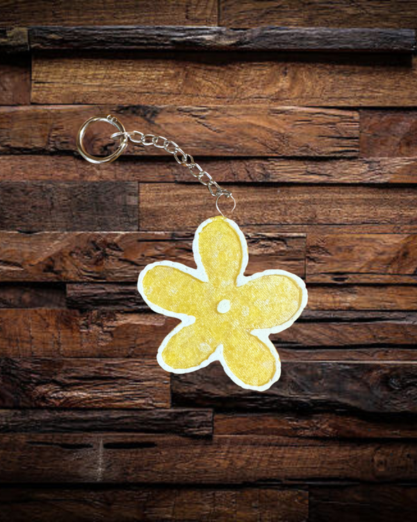 Mini Yellow Flower Freshie - Clean Cotton Scent