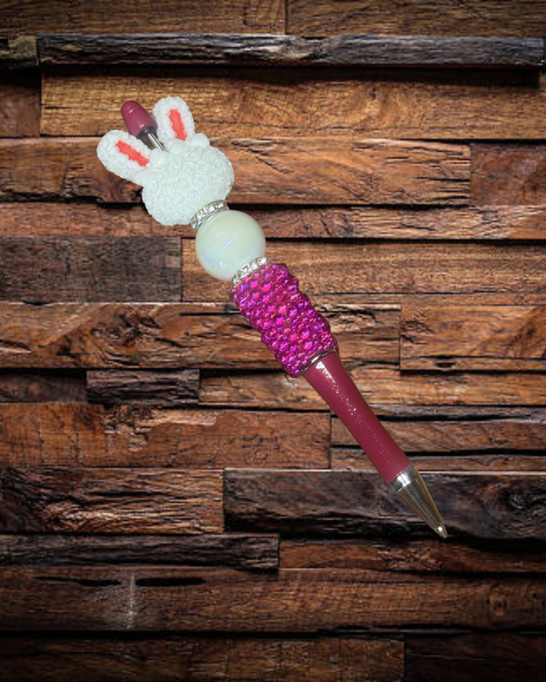 White Rose Easter Bunny Pen