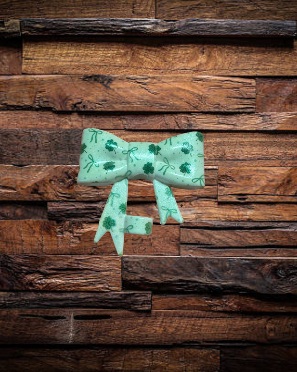 Four Leaf Clover Large Bow Straw Topper