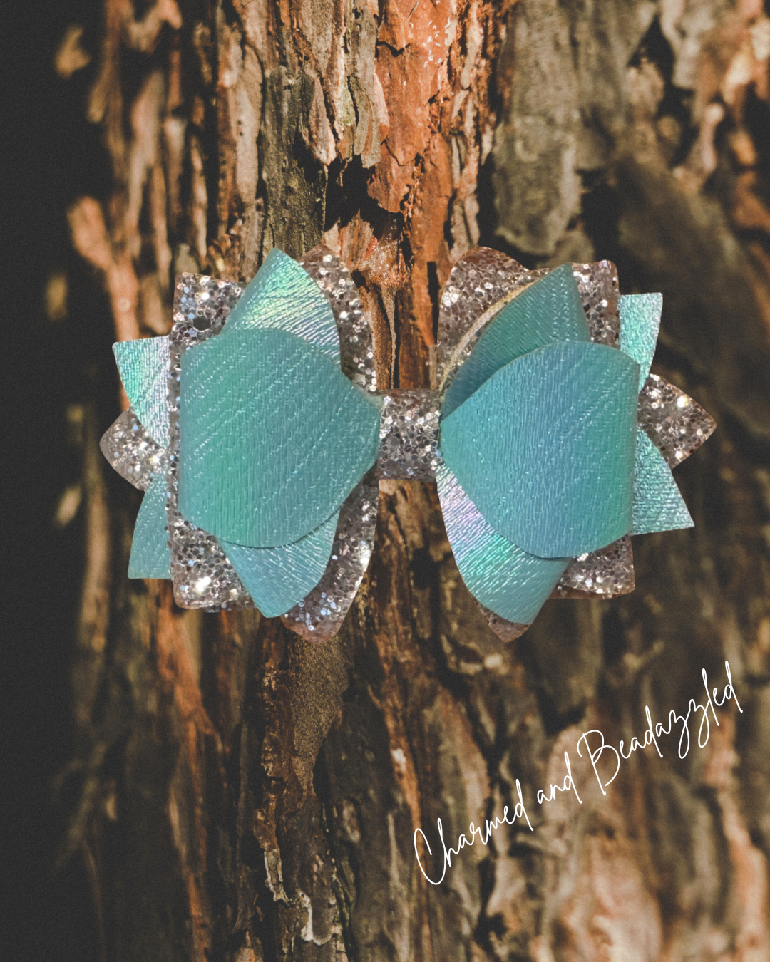 Light Teal/Silver Large Bow Straw Charm