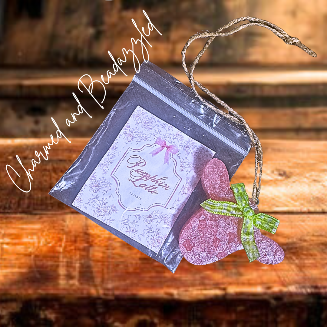 Mini Pink Ollie Freshie - Pumpkin Latte Scent