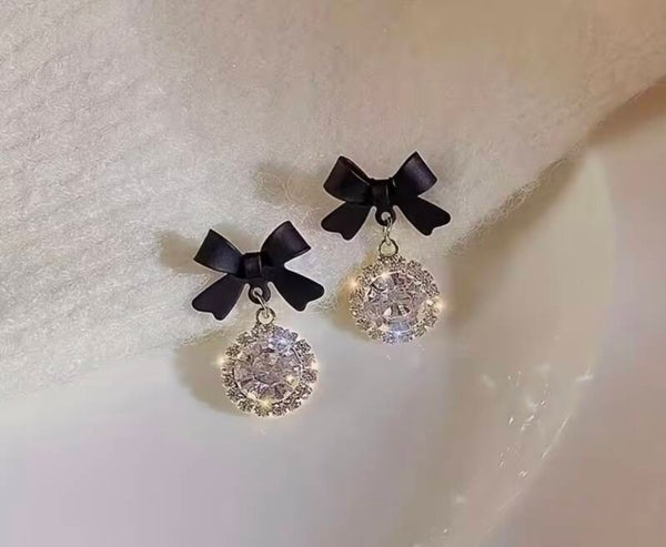 Black Bow Sparkle Earrings