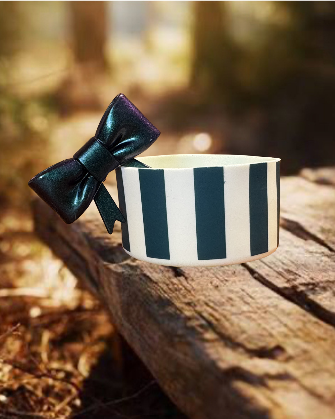Tumbler Boot and Bow - Green Stripe