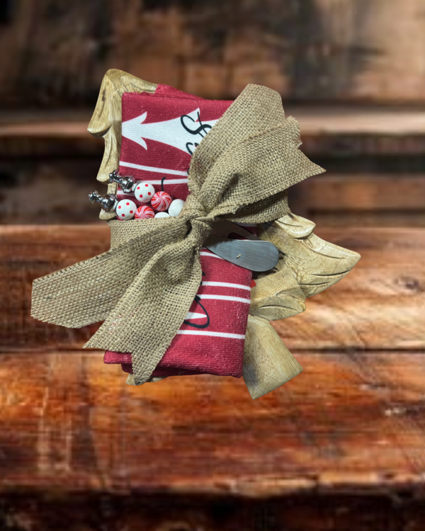 Red Christmas Tree Serving Board Gift Set