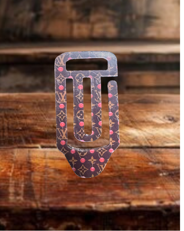 Brown Jumbo Paper Clips