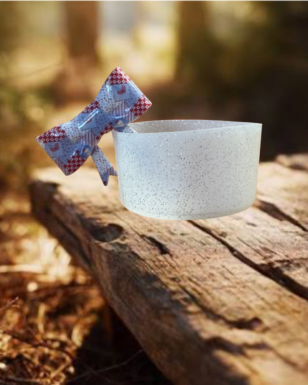 Tumbler Boot and Bow - American Patchwork