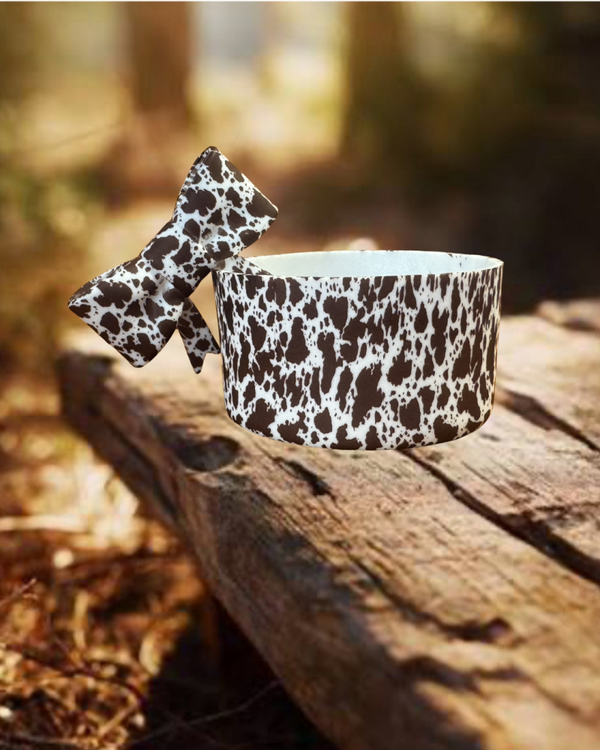 Tumbler Boot and Bow Set - Brown Cow