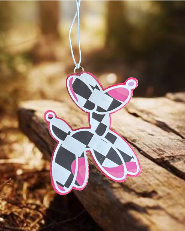 Checkered Dog Freshie - Narcissist Scent