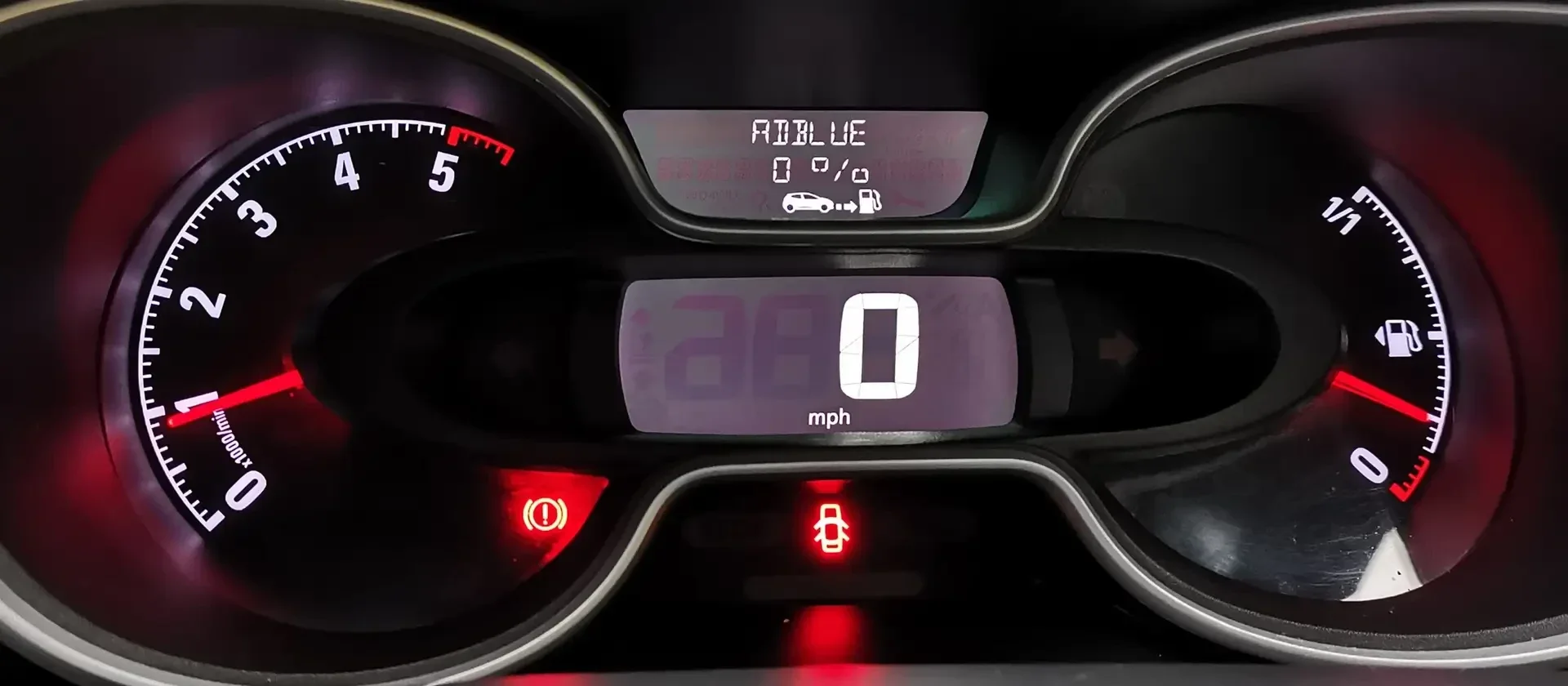 km teller van renault toont storing: adblue 0%