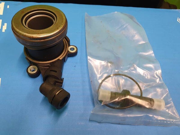 GM Vauxhall F13 Clutch Slave Cylinder 93172628