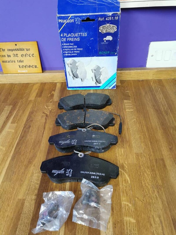 Genuine Peugeot Brake Pads (4pk)