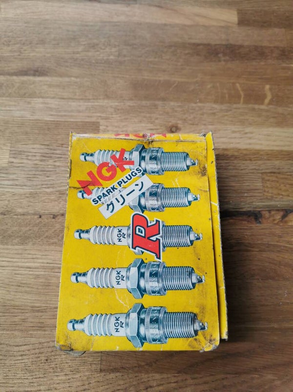 4 Pack NGK Spark Plugs for Honda/Toyota/Daihatsu