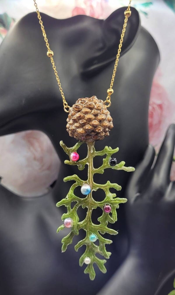 Collier Pomme de Pin