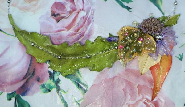 Collier Longue Feuille