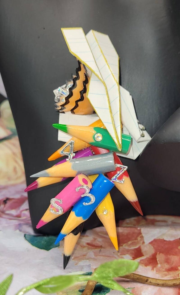 Broche Écolier