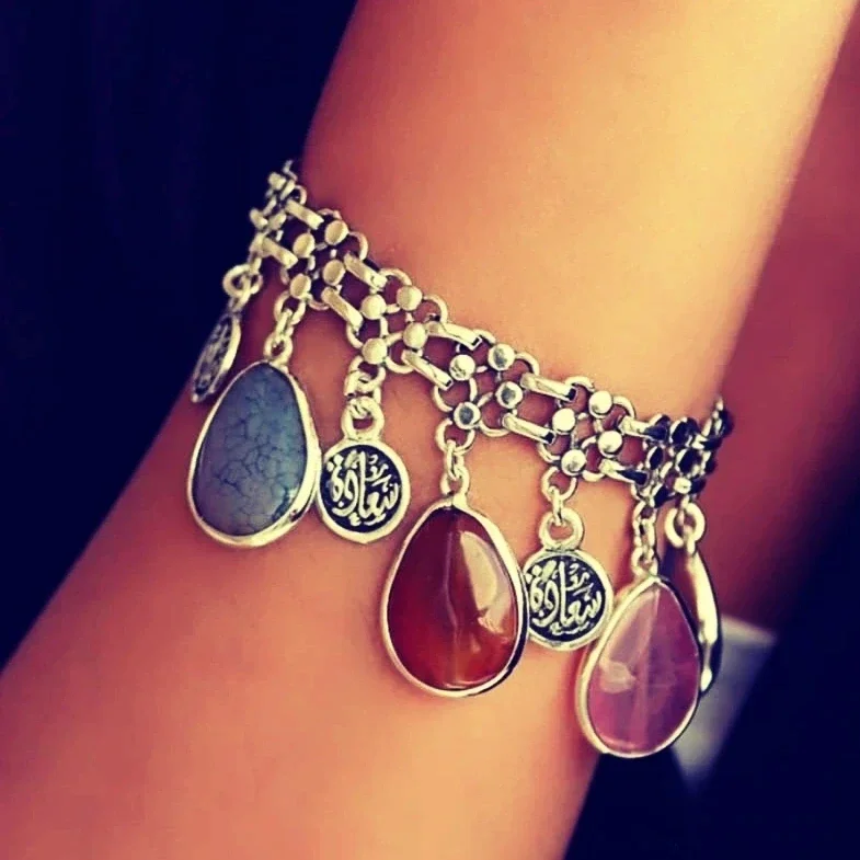 Le chant secret des pierres précieuses