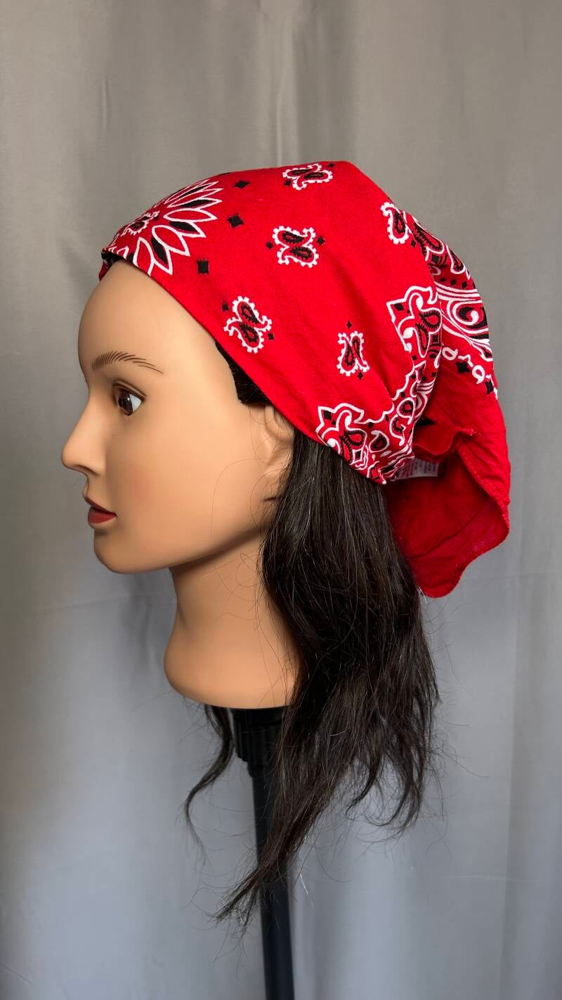 Bandana rouge pour couvrir vos Dreadlocks 4,90 euros 