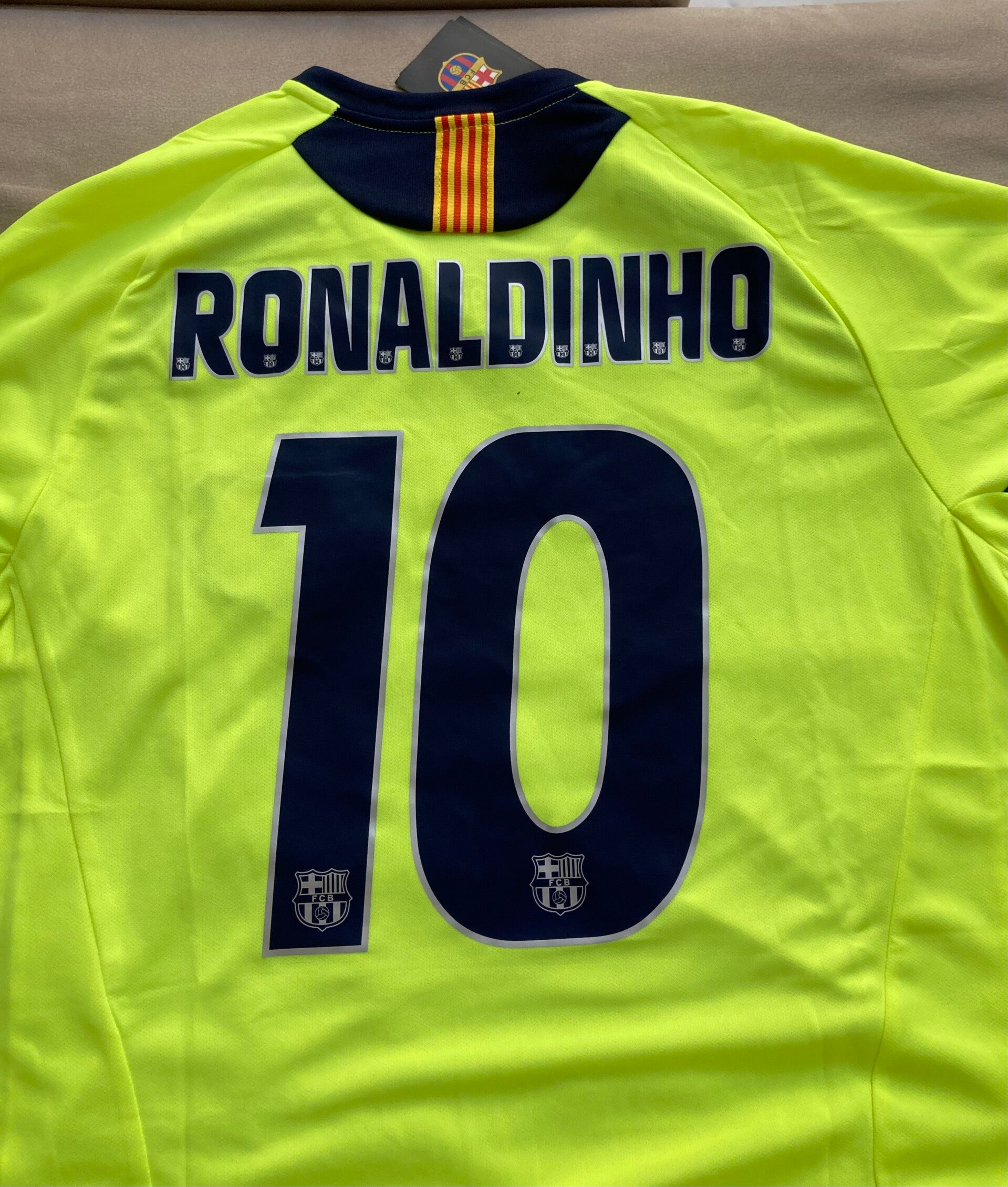 RONALDINHO 10 RETRO