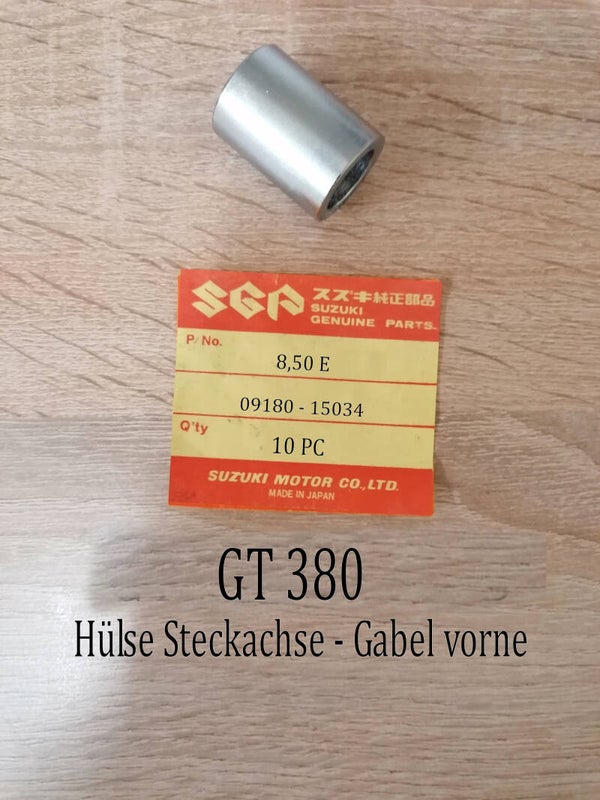 Suzuki GT 380  Hülse Steckachse