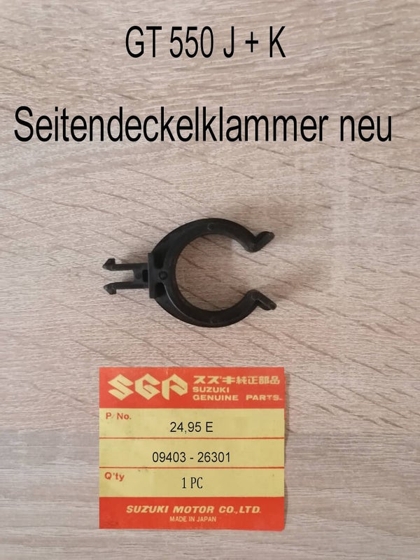 Suzuki GT 550 J+K Seitendeckelklammer neu.