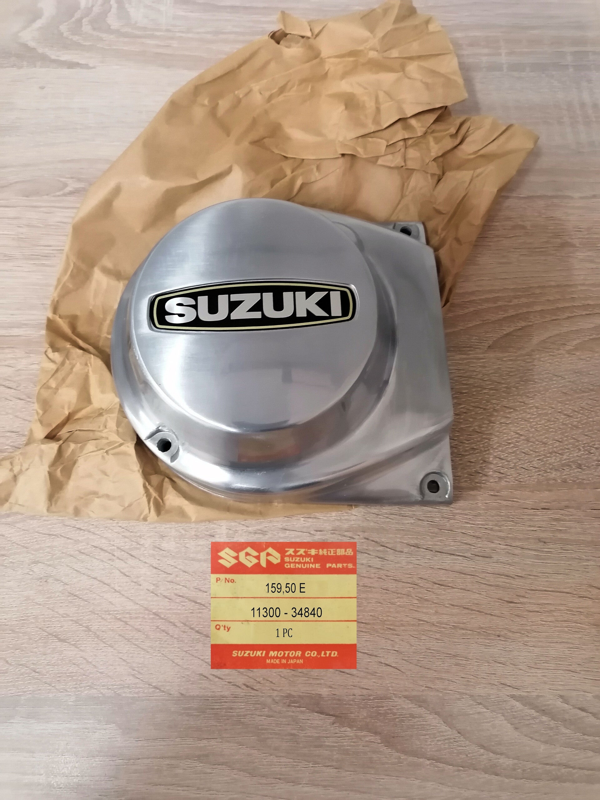 Suzuki GT 550 Motordeckel neu .