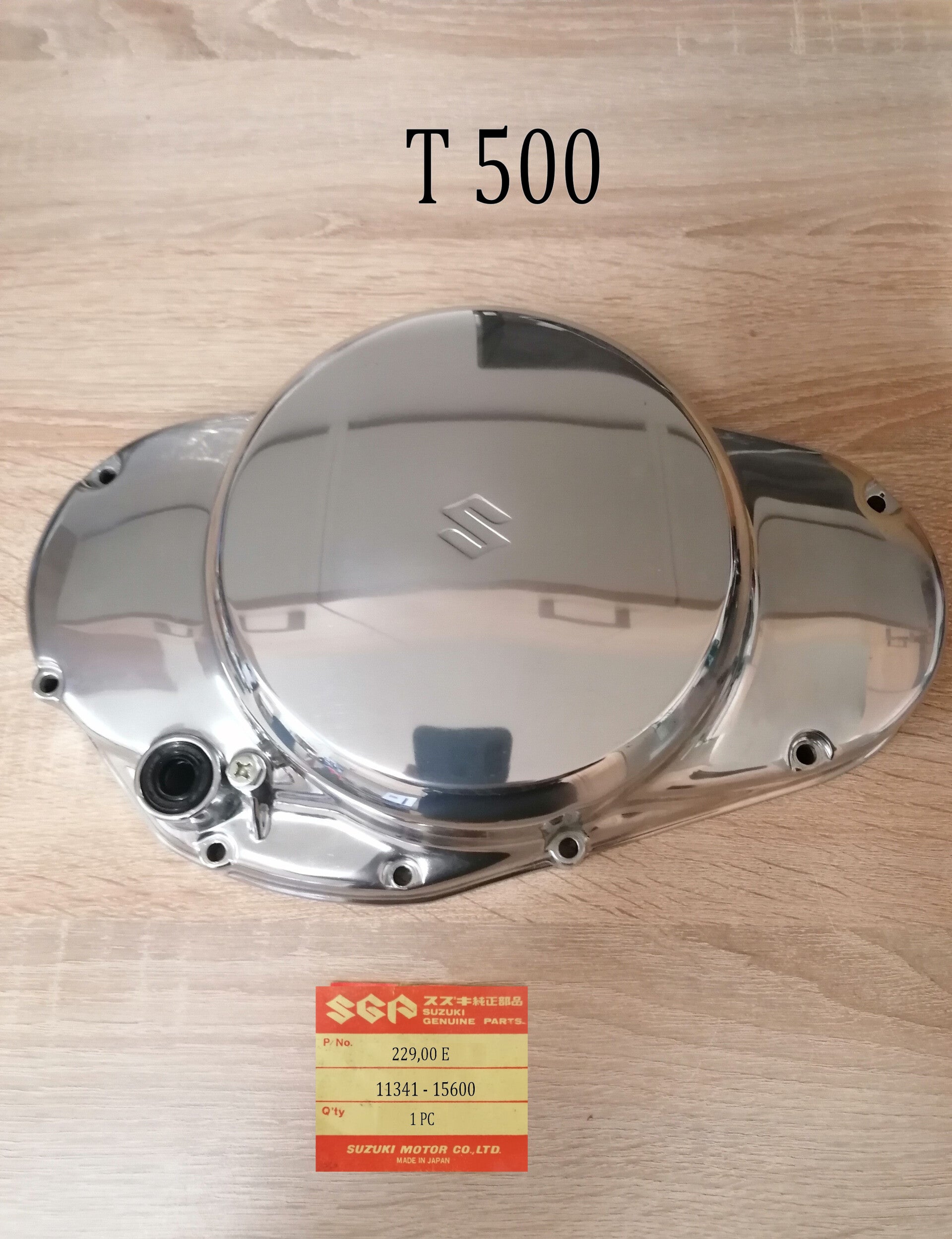 Suzuki t 500 Motordeckel poliert