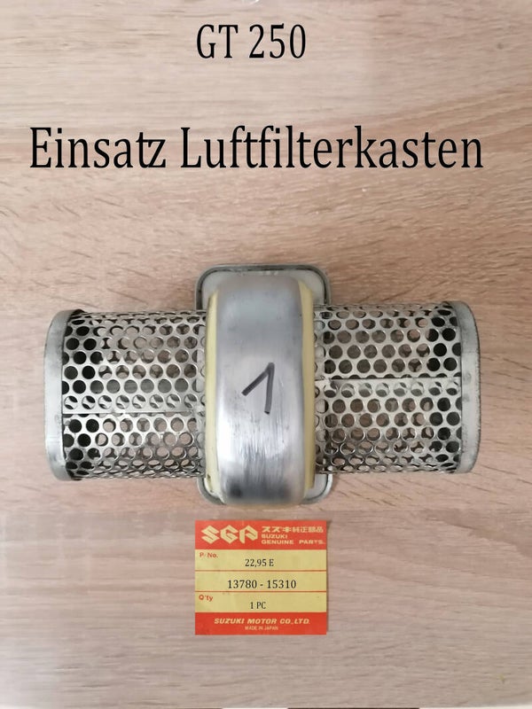 Suzuki GT 250 Einsatz Luftfilterkasten gebraucht.