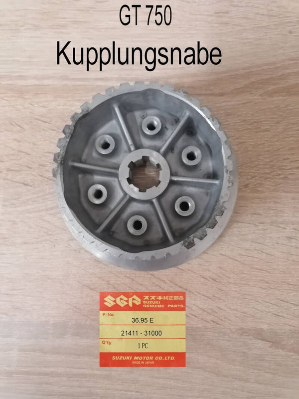 Suzuki GT 750 Kupplungsnabe gebraucht.
