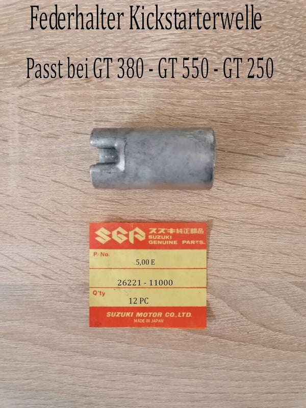 Suzuki GT 550 Federhalter Kickstarterwelle gebraucht.