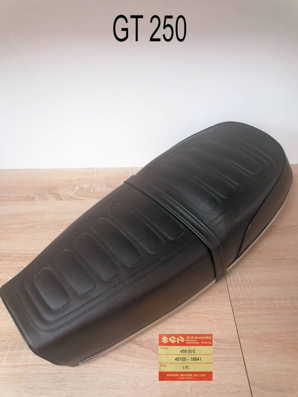 Suzuki GT 250 Sitzbank neu