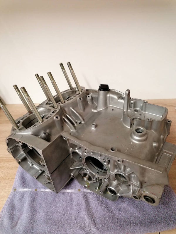 Suzuki T 500 Motorgehäuse T 500 - 80887