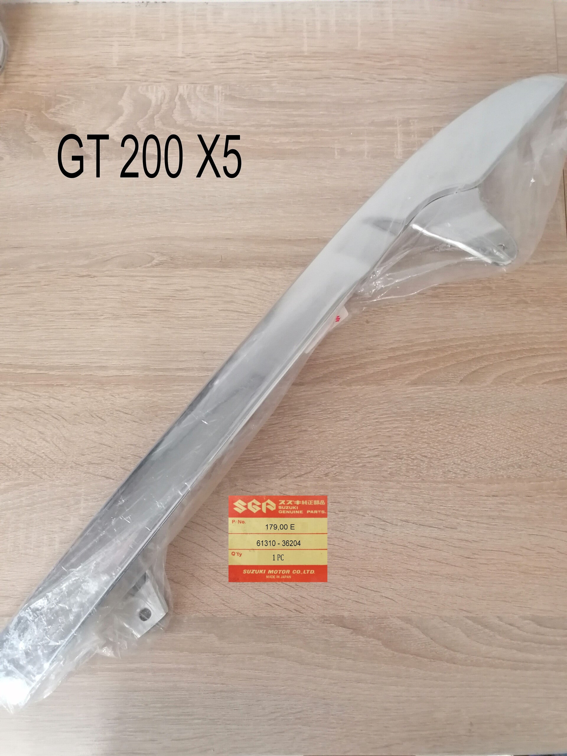 Suzuki GT 200 X5 Kettenschutz neu
