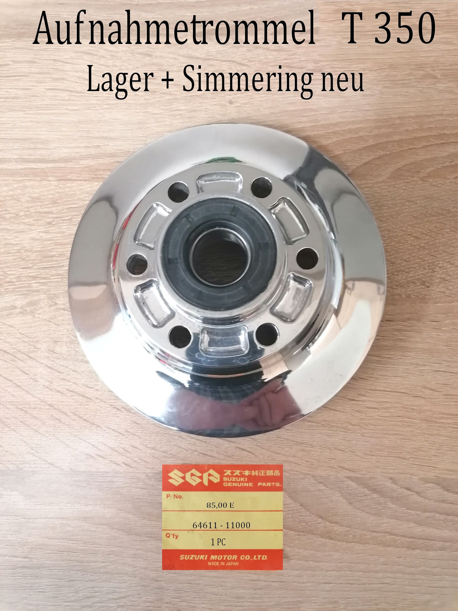 Suzuki T 350 Kettenradaufnahme