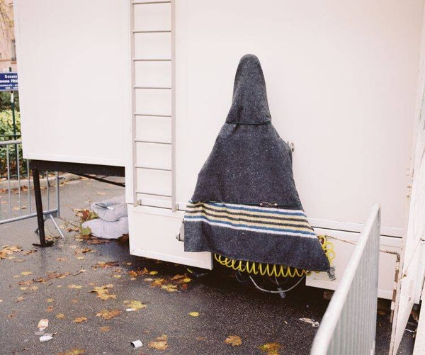 10. Couverture, image 42 cm x 49 cm