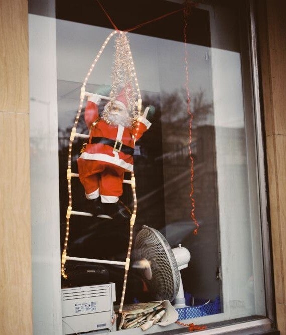 6. Père Noël, image 42 cm x 49 cm