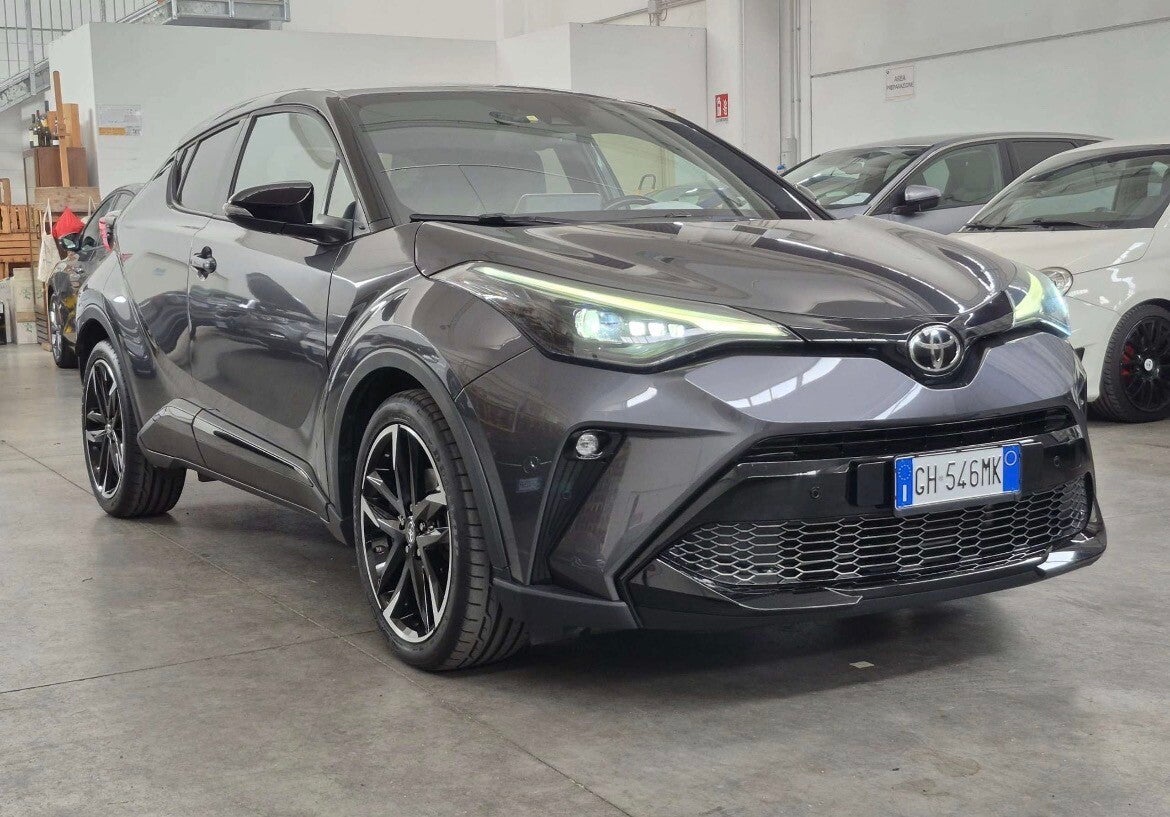 TOYOTA C-HR GR