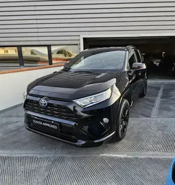TOYOTA RAV 4