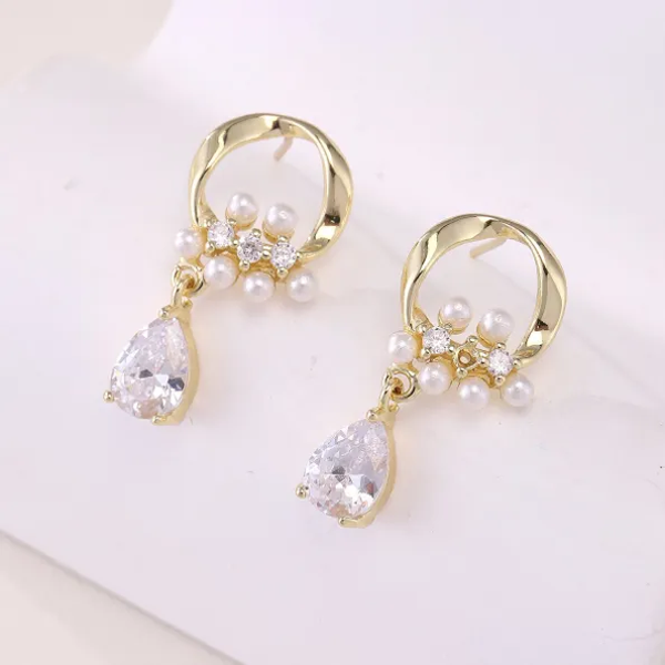 A110	Aretes lagrimas y perlas-acero inoxidable