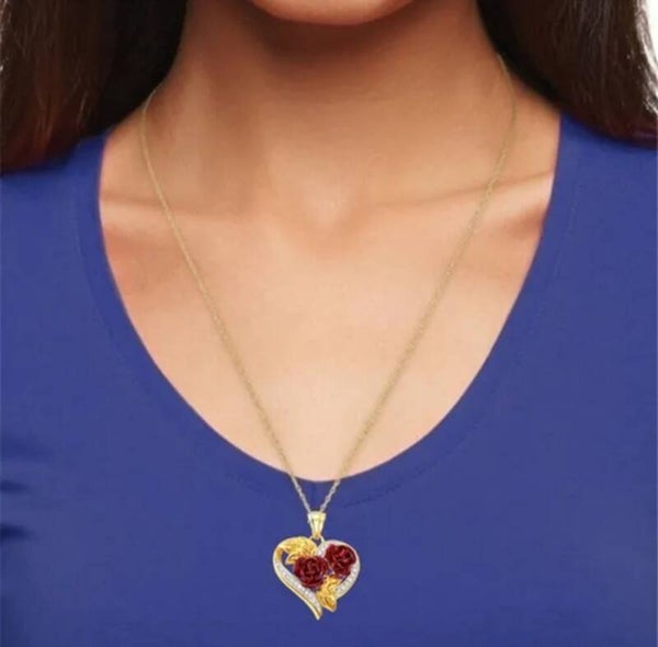 669	Collar corazon y flores