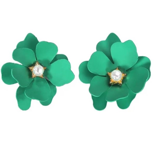 697	Aretes flor doble petalo verde