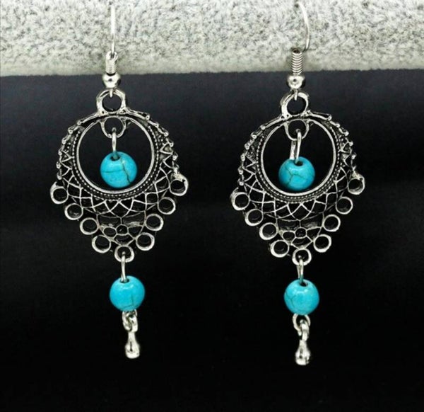 Aretes piedra turquesa