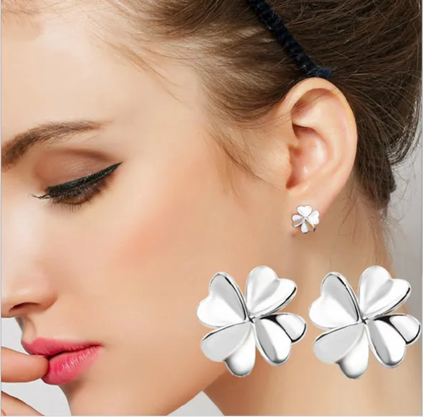 894	Aretes flor plateada-plata esterlina
