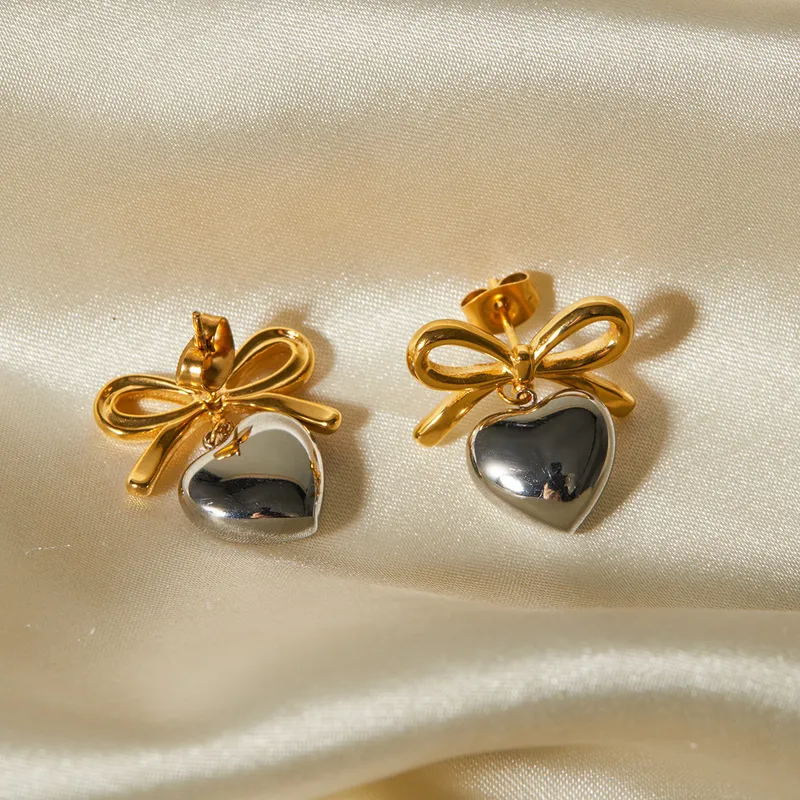 1371	Aretes corazon gris-acero inoxidable